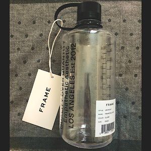 Frame Nalgene Water B🅾️ttle 32oz （1000ml）